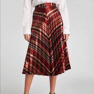 Pleated Midi skirt in red, black and Gold, Size S